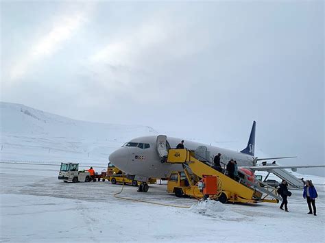 flights to spitsbergen|longyearbyen flights from usa.